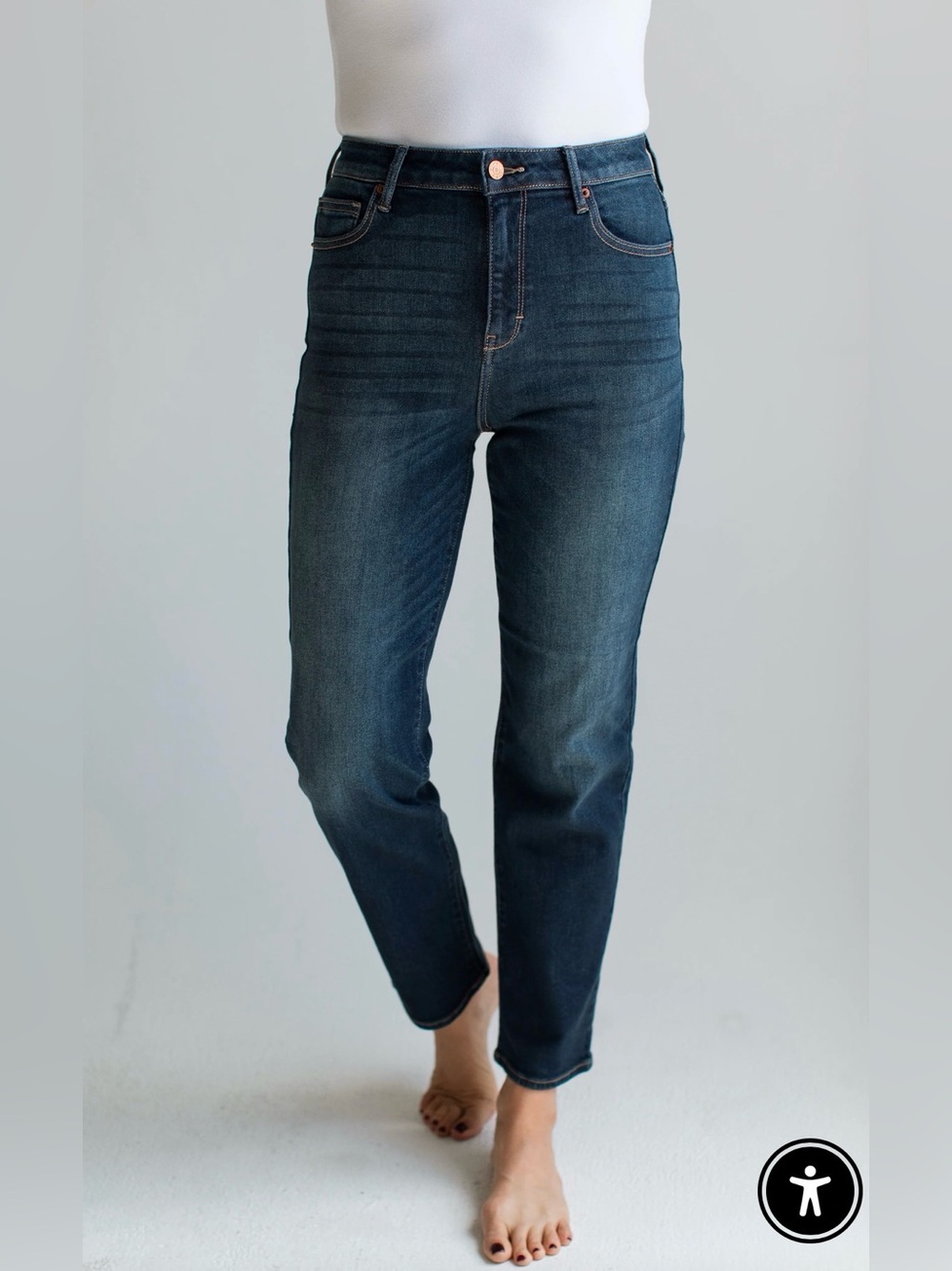 Carly Jean Los Angeles Chrissy Classic Vintage Jeans dark wash size 11, NWT